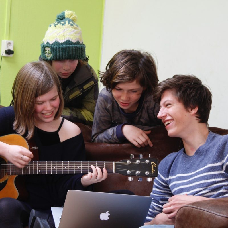 Genieten van muziekmaken Genieten van muziekmaken